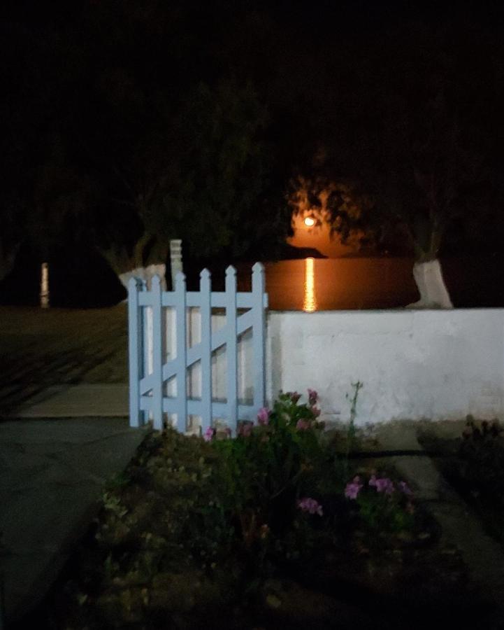 Galazio Seaside Apartments Livadákia Kültér fotó