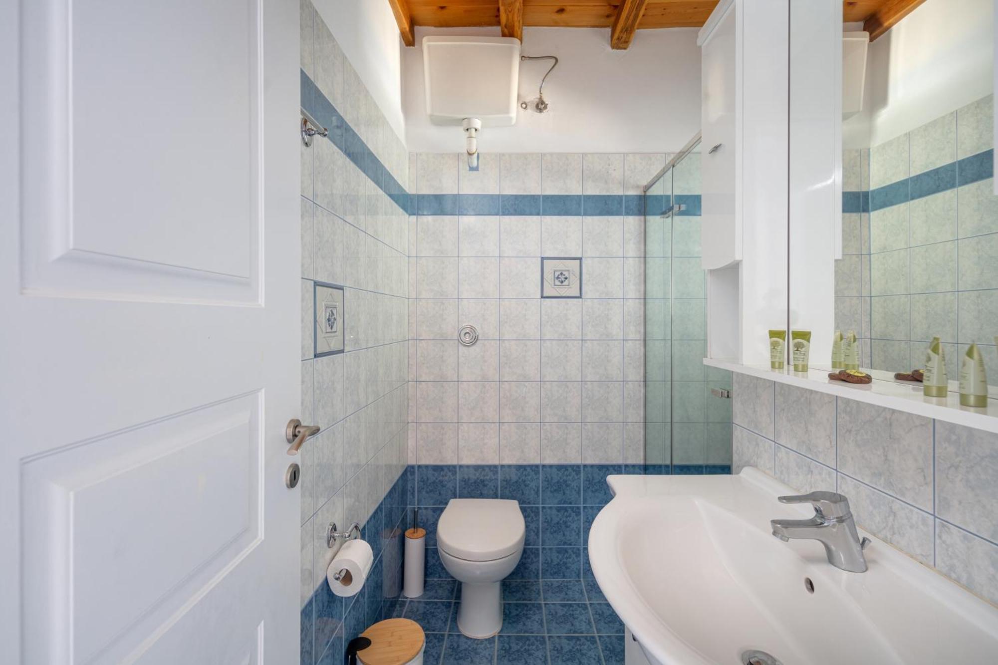 Galazio Seaside Apartments Livadákia Kültér fotó